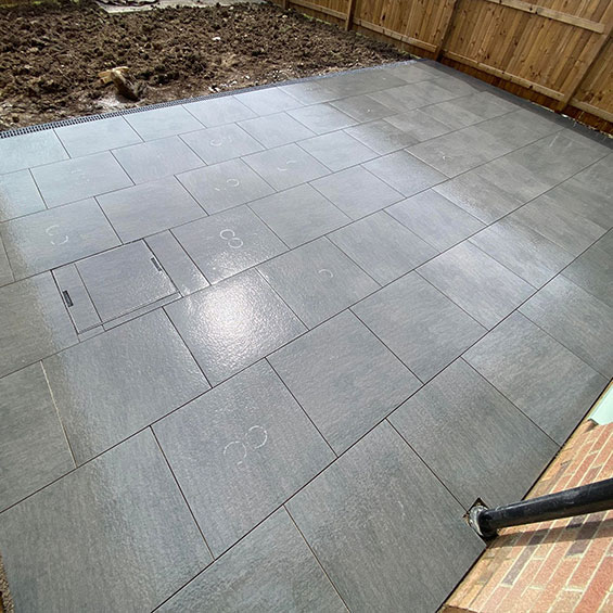 J Kirtley Landscaping & Garden Maintenance